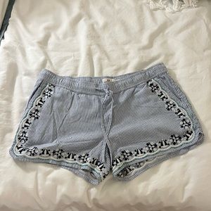 Vineyard Vines Blue and White Striped Shorts